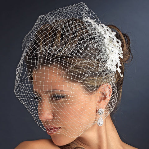 ARIELLE - Pettinino gioiello per capelli da sposa con fiorellini bianchi in  madreperla e Swarovski