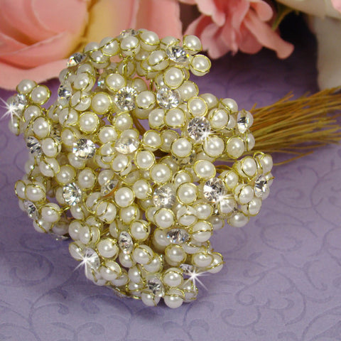 Ivory Elegant Pearl & Flower Bundle 474